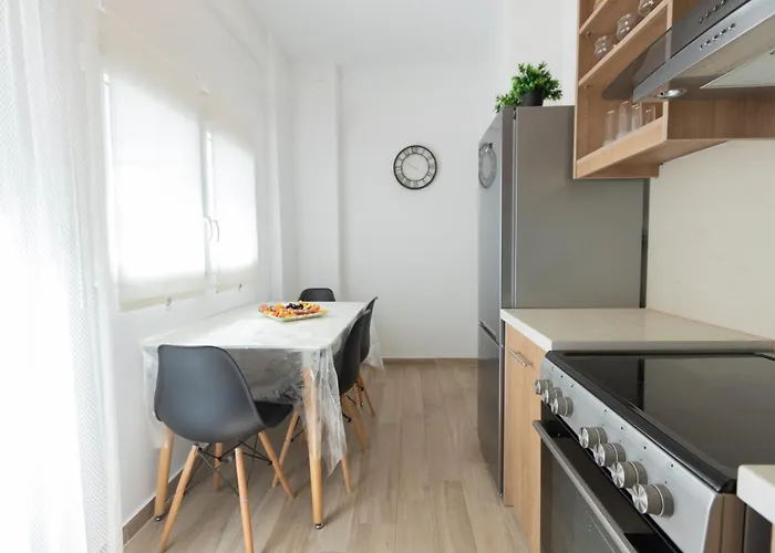 Apartment Le Plaza, Modern Escape Near Center *